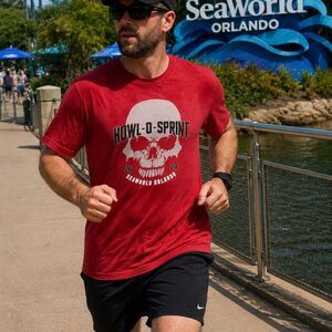 SeaWorld Howl-O-Sprint 2024 T-Shirt Unisex Adults L Red Skull Graphic
